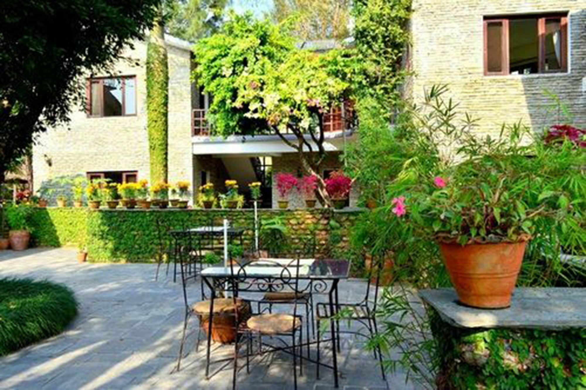 Mum'S Garden Resort Pokhara Exterior photo